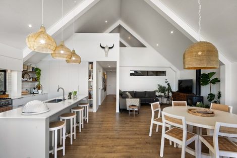 Photo of property in 10b Beach Road, Waihi Beach, 3611