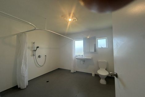 Photo of property in 6 Crichton Terrace, Hauraki, Auckland, 0622