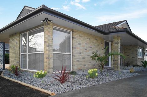 Photo of property in 61 Brylee Drive, Conifer Grove, Takanini, 2112