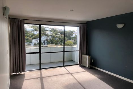 Photo of property in 44a Fairview Crescent, Kelburn, Wellington, 6012