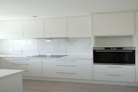 Photo of property in 12 Geelong Place, Burnside, Christchurch, 8053