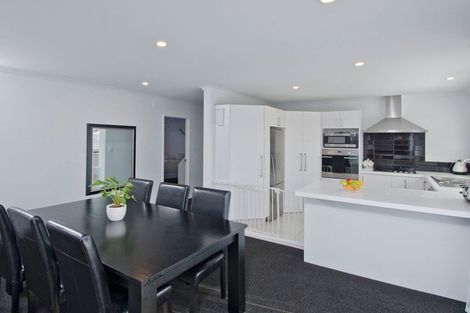 Photo of property in 39 Rainey Crescent, Papamoa Beach, Papamoa, 3118