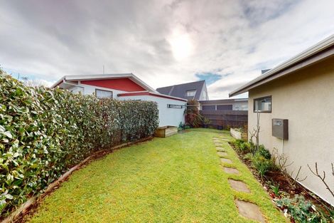 Photo of property in 10 Essex Place, Springvale, Whanganui, 4501