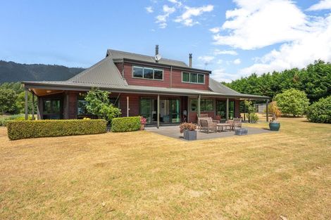 Photo of property in 25 Kensington Drive, Peka Peka, Waikanae, 5391