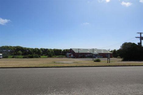 Photo of property in 7 Clyde Street, Foxton, 4814