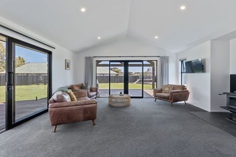 Photo of property in 46 Constitution Avenue, Milton, 9220