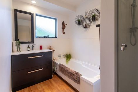 Photo of property in 55 Herbert Drive, Whangamata, 3620