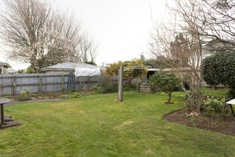Photo of property in 40 Queen Street, Dannevirke, 4930