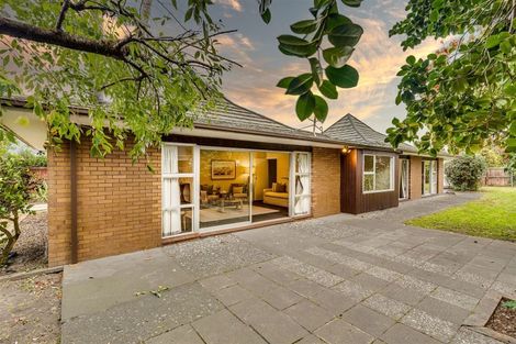 Photo of property in 21 Glenside Avenue, Ilam, Christchurch, 8041