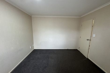 Photo of property in 16 Monash Place, Flat Bush, Auckland, 2016