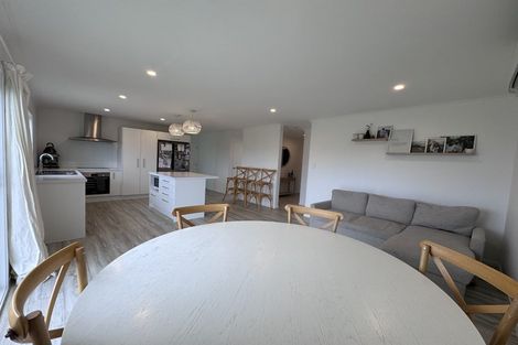 Photo of property in 61 Kimber Street, Halcombe, Feilding, 4779