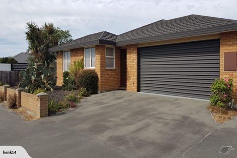 Photo of property in 53a Inwoods Road, Parklands, Christchurch, 8083