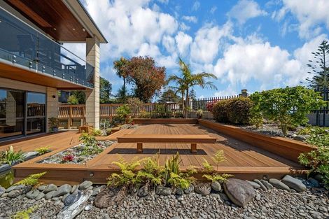 Photo of property in 66a Marine Parade, Mellons Bay, Auckland, 2014