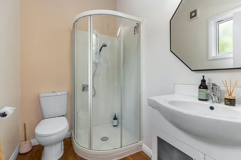 Photo of property in 18 Raumati Terrace, Khandallah, Wellington, 6035