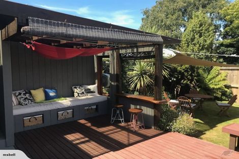 Photo of property in 124 Warren Crescent, Hillmorton, Christchurch, 8025