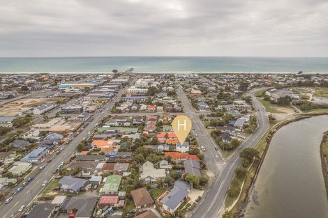 Photo of property in 62 Collingwood Street, New Brighton, Christchurch, 8061