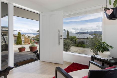 Photo of property in 12 Riverside Place, Katikati, 3129