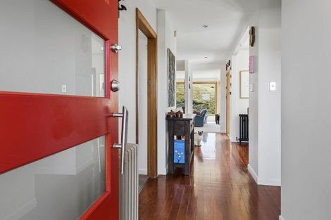 Photo of property in 18 Kapekape Place, Pukerua Bay, 5026