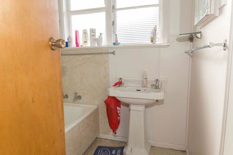 Photo of property in 28 Gregg Street, Dannevirke, 4930