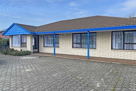 Photo of property in 58 Main North Road, Papanui, Christchurch, 8052