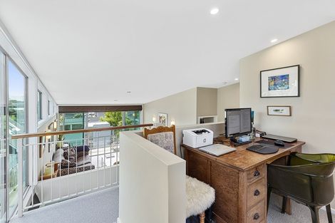 Photo of property in 36 Mantell Street, Seatoun, Wellington, 6022