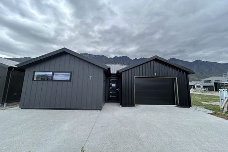 Photo of property in 5 Shoveler Road, Jacks Point, 9371