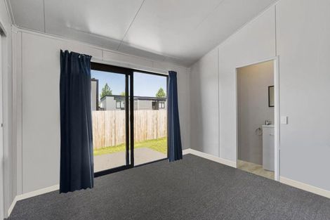 Photo of property in 37 Te Iwiheke Place, Turangi, 3334