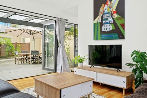 Photo of property in 164 Guys Road, East Tamaki, Auckland, 2013