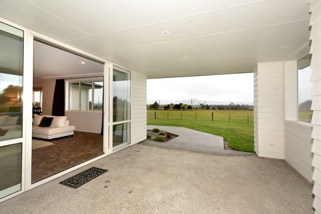 Photo of property in 242 Tirohanga Road, North Taieri, Mosgiel, 9092