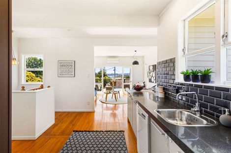 Photo of property in 811 Te Atatu Road, Te Atatu Peninsula, Auckland, 0610