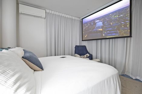 Photo of property in 10b Paritai Drive, Orakei, Auckland, 1071