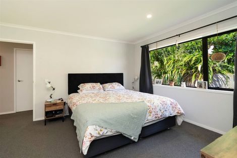 Photo of property in 10 Aqua Way, Paraparaumu, 5032