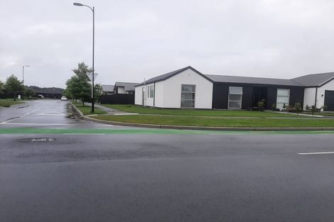 Photo of property in 1 Guyon Street, Marshland, Christchurch, 8083