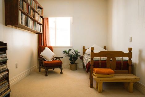 Photo of property in 2 Rose Street, Waipawa, 4210