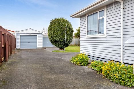 Photo of property in 14 Murray Avenue, Hawera, 4610