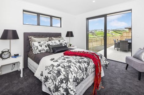 Photo of property in 32 Raithburn Terrace, Pokeno, 2402