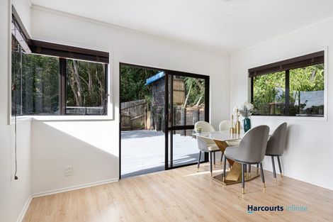 Photo of property in 2/27 Flavia Close, Torbay, Auckland, 0630