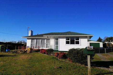 Photo of property in 19 Kahu Street, Utuhina, Rotorua, 3015