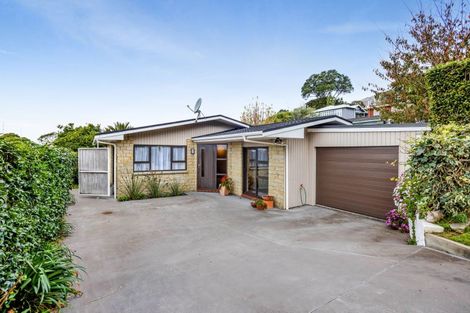 Photo of property in 65 Belt Road, New Plymouth, 4310