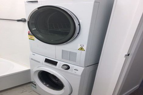 Photo of property in Hobson Court Flats, 75/70 Hobson Street, Thorndon, Wellington, 6011