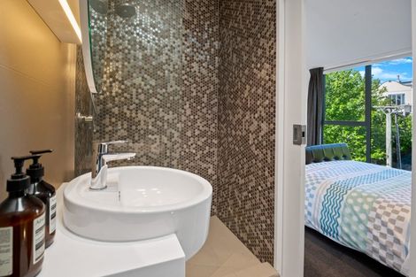 Photo of property in 2/12 Balfour Road, Parnell, Auckland, 1052