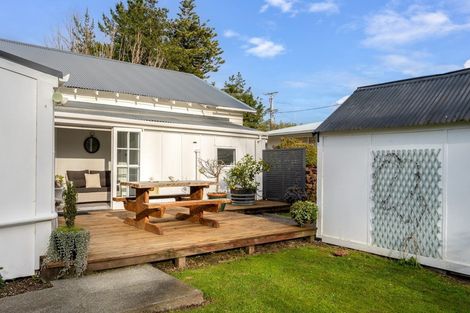 Photo of property in 56b Rahui Road, Otaki, 5512
