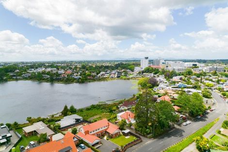 Photo of property in 99 Lake Crescent, Hamilton Lake, Hamilton, 3204