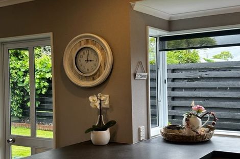 Photo of property in 6 Hampton Place, Springvale, Whanganui, 4501