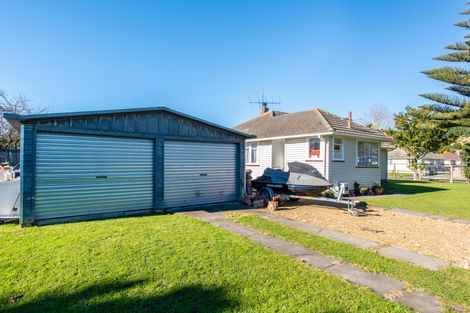 Photo of property in 24 Glasgow Crescent, Kaiti, Gisborne, 4010