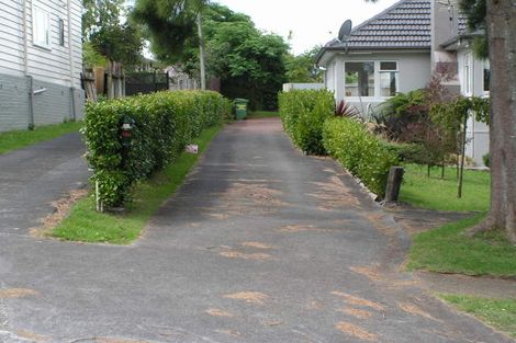 Photo of property in 2/34 Northboro Road, Hauraki, Auckland, 0622