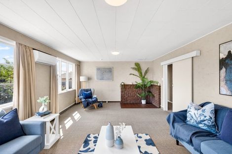 Photo of property in 4 Russell Road, Marewa, Napier, 4110