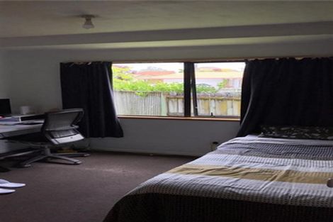 Photo of property in 19 Dana Place, Somerville, Auckland, 2014