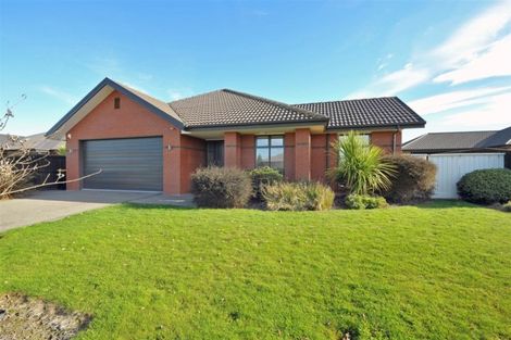 Photo of property in 5 Wisteria Lane, Rangiora, 7400