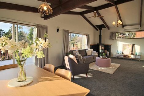 Photo of property in 60 Aronui Road, Bridge Hill, Alexandra, 9320